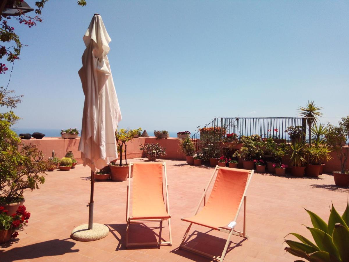 A Casa Di Tommy B&B Acireale Eksteriør bilde